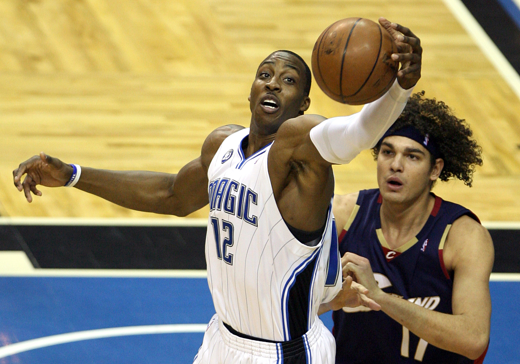 世界杯官方直播app官网下载最新版-在NBA全明星周末前拿到至少140前场板+140帽！00年至今仅有11人次