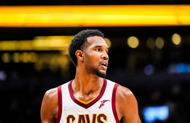 世界杯高清赛事直播入口-本季黑马遭遇重大打击 魔鬼赛程当前骑士折损大将