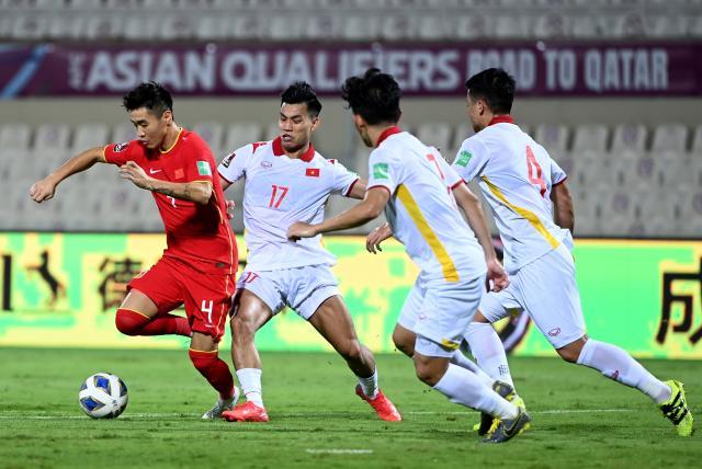 世界杯比赛在线观看地址-国足瘦身五将先离队 韦世豪郭田雨高准翼无缘西征