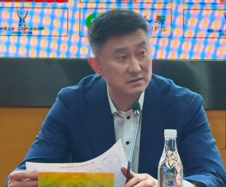 世界杯手机观看软件下载-输上海发布会！赞赛区展高情商，回应外援调整需等待麦考尔复出！