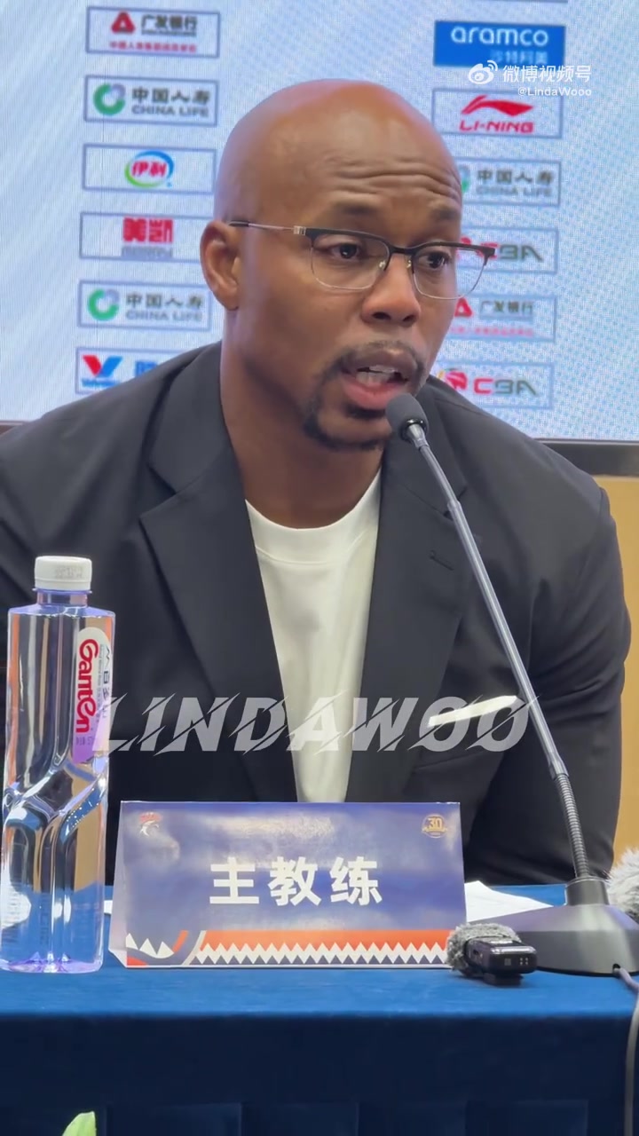 世界杯手机观看软件下载-广州主帅米切尔：徐昕/艾伦/威金顿等人出现伤病 潜力赛人都不够