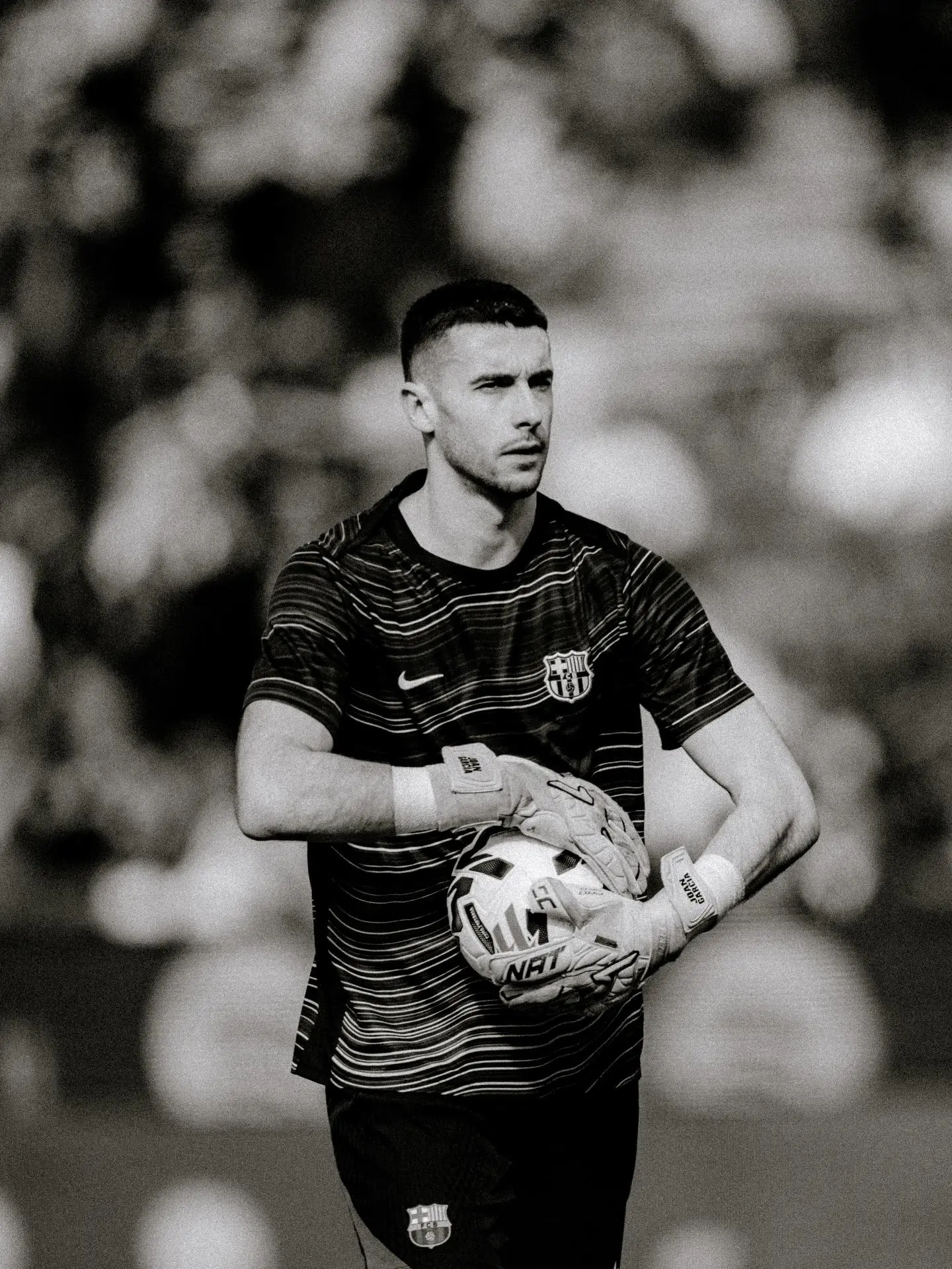 世界杯比赛在线观看地址-乔安-加西亚社媒与球迷互动：周中我们需要所有人的支持