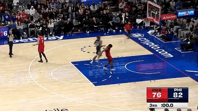 世界杯客户端安装说明-格兰特单节6中4得到11分，开拓者三节76-82落后76人