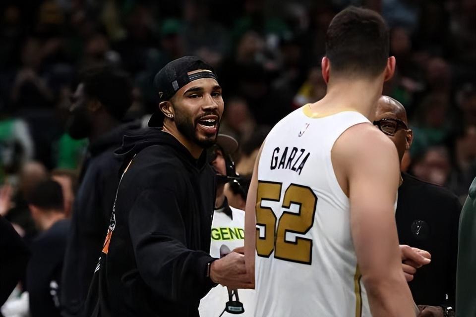 世界杯手机观看软件下载-三名铁板凳合力砍下84分！他们竟然也能组成凯尔特人的三巨头？